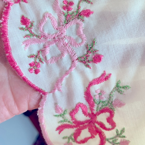 Prettiest Antique Buttercream&Pink Embroidered Cotton Nightie and Sleep Jacket - Picture 8 of 11